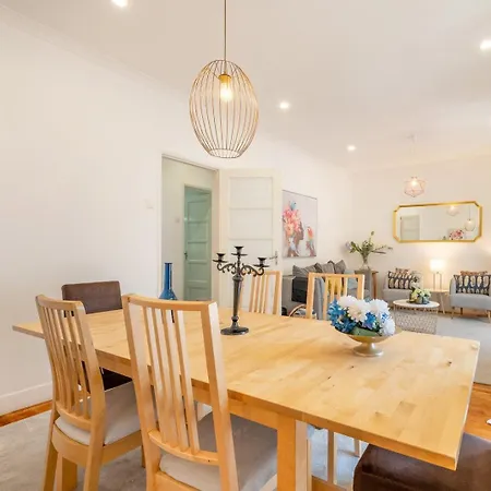 Apartman Guestready - La Petit Maison In Setúbal