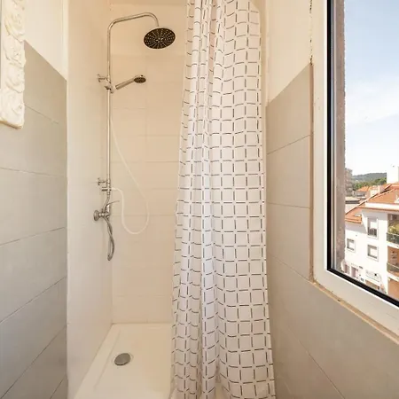 Guestready - La Petit Maison In Apartment Setubal