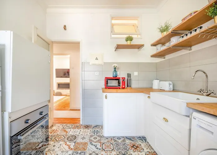 Guestready - La Petit Maison In Апартаменты Сетубал