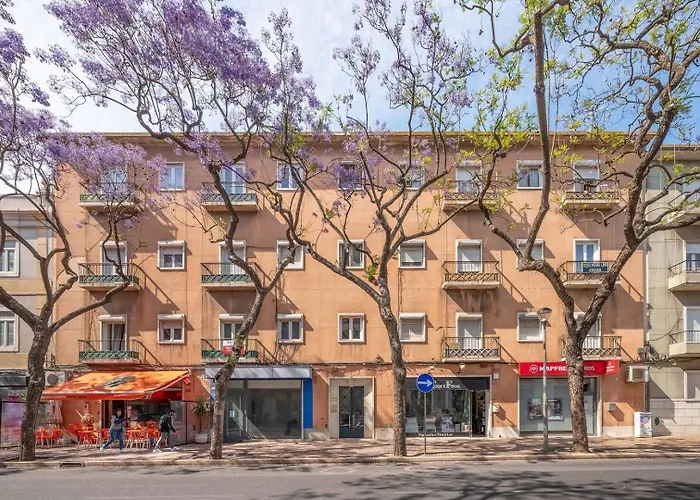Апартаменты Guestready - La Petit Maison In